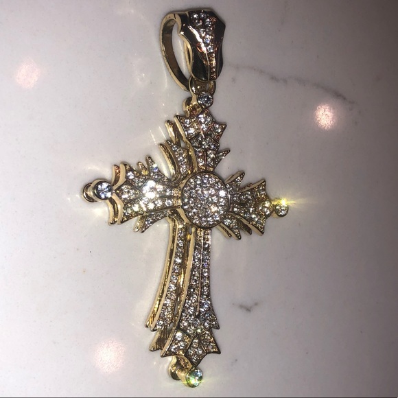 Rhinestone Cross pendant - Picture 1 of 2